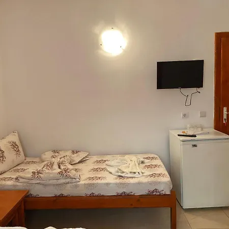 Vila Velis Costinesti